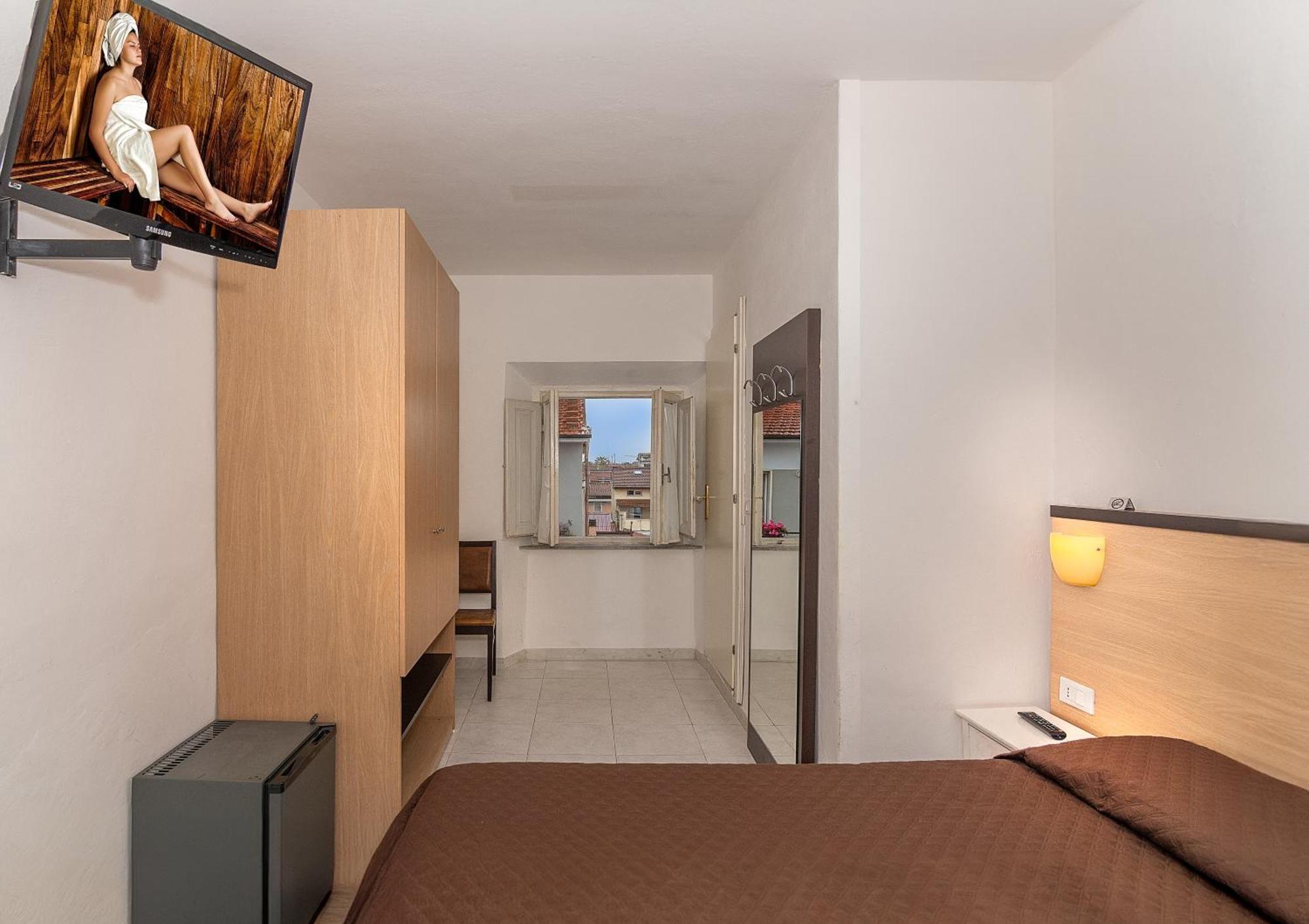 Hotel Rex Viareggio Zimmer foto